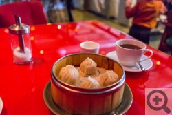 Китайский ресторан Shifu в Новосибирске. Отзывы посетителей о мастер-классе для детей по приготовлению пирожков димсам. Тест-драйв южнокитайской кухни в Новосибирске.