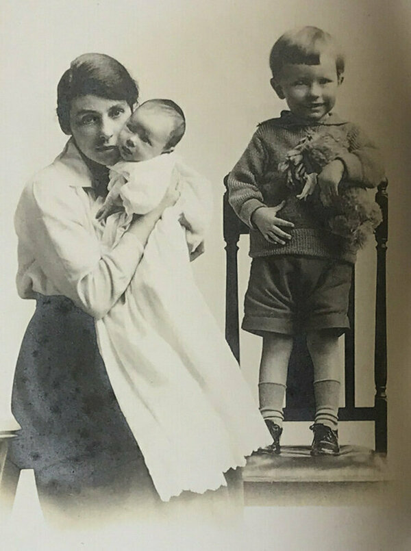 22 ������� 1920 ���� � �������� ������� ������ ��� � ����� ������ ���� ������