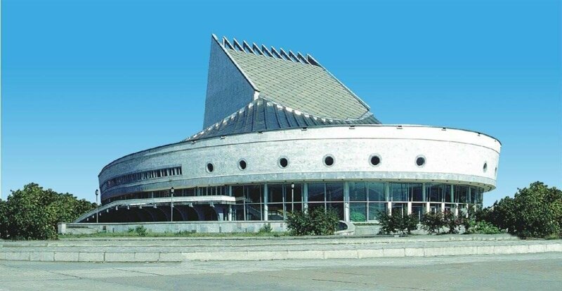 Новосибирский академический молодежный театр «Глобус»