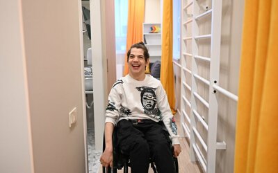 Учебные квартиры сопровождаемого проживания расположены на первом этаже обычного многоэтажного дома